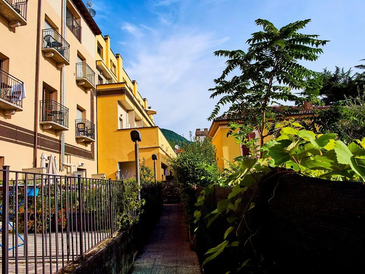17 Lake Sweet Home Acquaseria 0*,  Italy