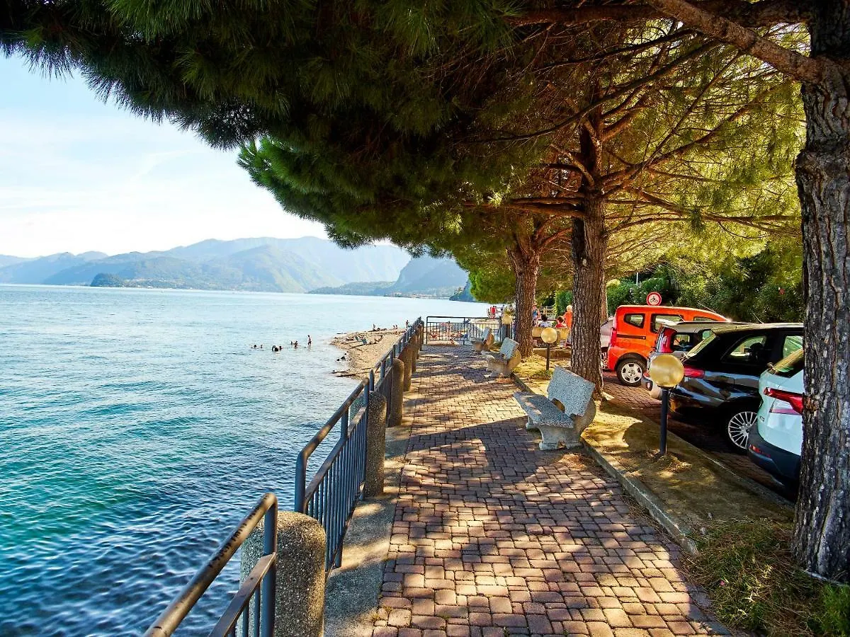 17 Lake Sweet Home Acquaseria Apartment