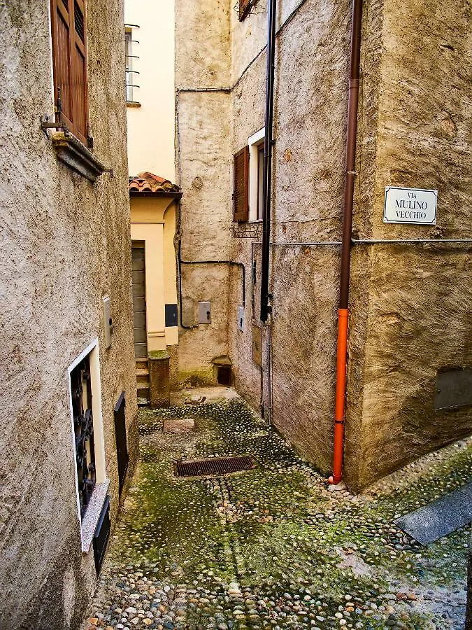 17 Lake Sweet Home Acquaseria 0*,  Italy